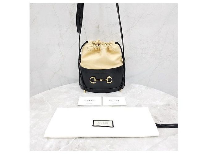 Gucci Borsa a secchiello in pelle nera Horsebit - vista 8