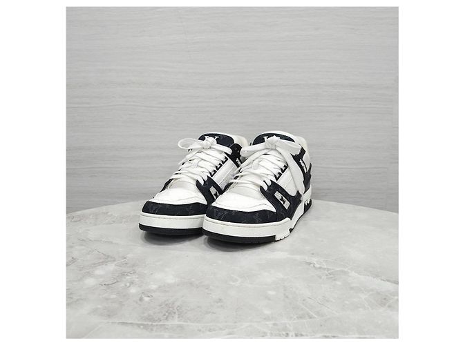 Louis Vuitton Baskets Orca Trainer - vue 10