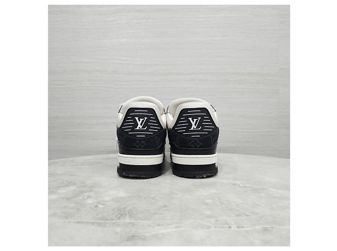 Louis Vuitton Baskets Orca Trainer - vue 12