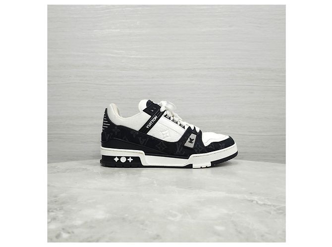 Louis Vuitton Baskets Orca Trainer - vue 14
