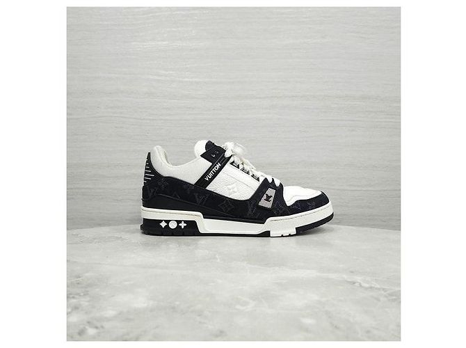 Louis Vuitton Baskets Orca Trainer - vue 5