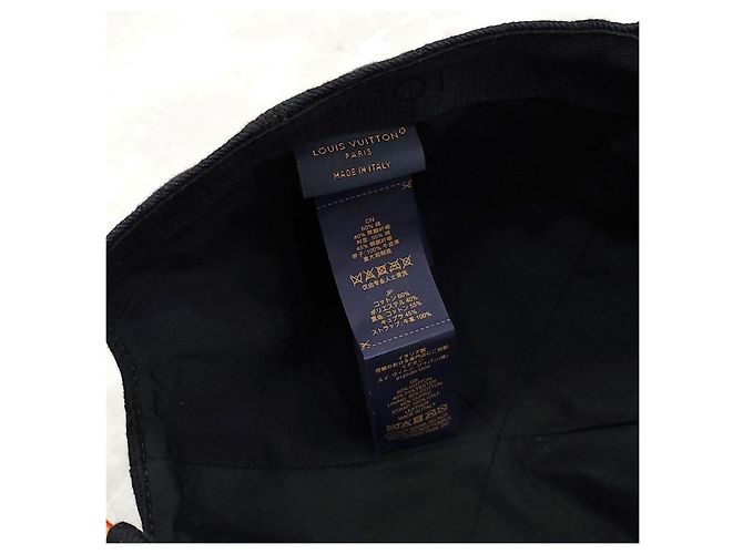 Louis Vuitton Cappello Essential in denim monogram nero - vista 10