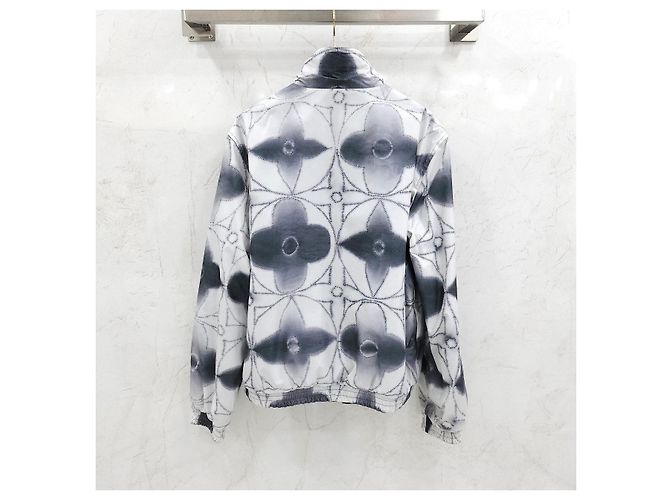 Louis Vuitton Monogram Reversible Mixed Leather Bomber Jacket - view 13