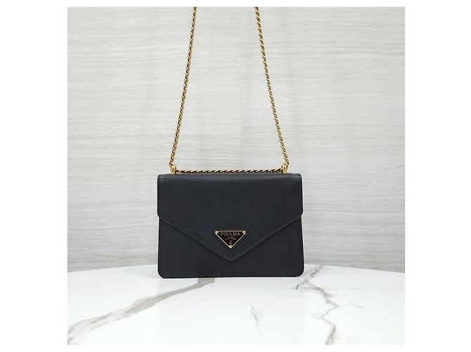 Prada Borsa a tracolla a busta con catena in pelle Saffiano Nero - vista 11