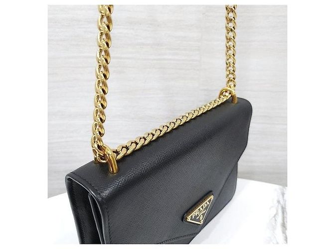 Prada Borsa a tracolla a busta con catena in pelle Saffiano Nero - vista 5