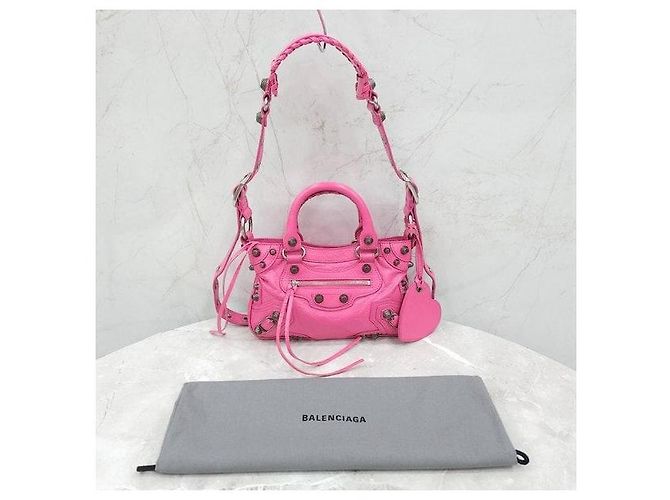 Balenciaga Borsa a tracolla piccola Neo Lurcagol Rosa - vista 9