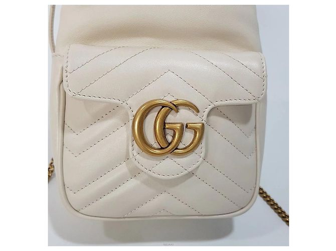 Gucci Mini Borsa Bucket con Catena - vista 3