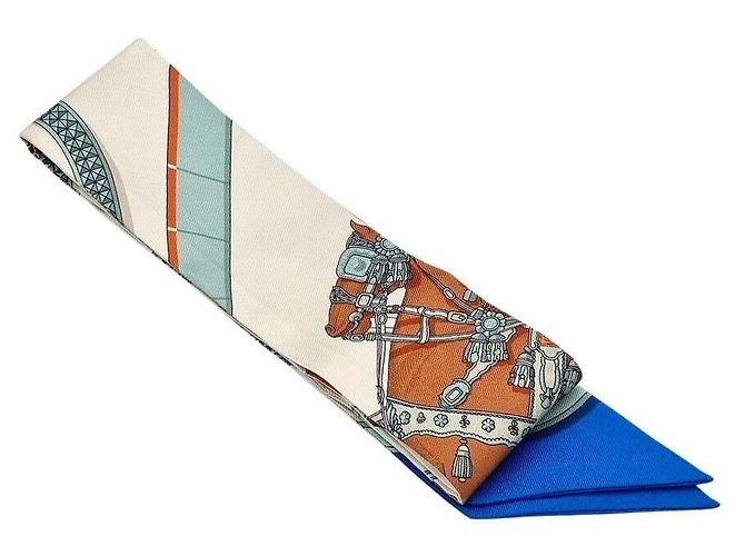 Twilly in seta Hermès - vista 3