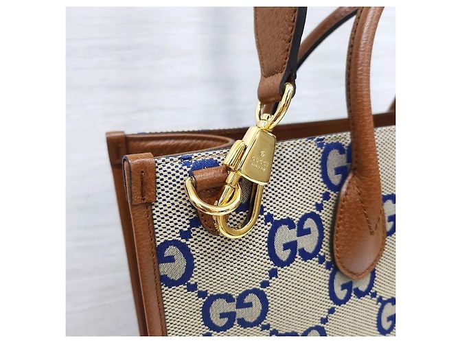 Gucci Borsa Tote Medium in tela Interlocking Korea Exclusive - vista 6