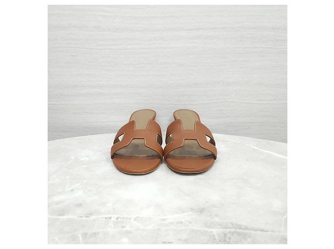 Sandali con tacco Hermès oro - vista 2
