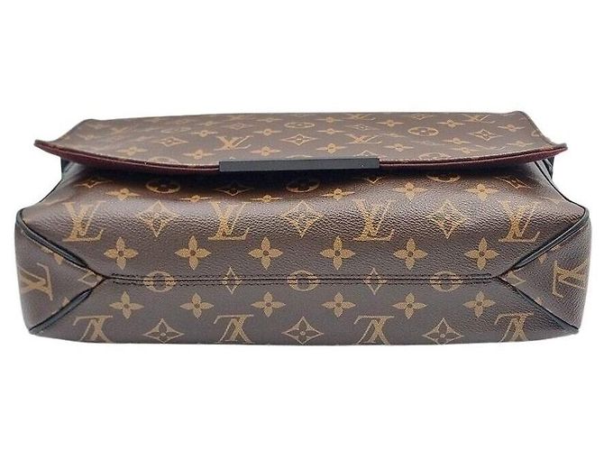 Louis Vuitton Makarasar District MM - vista 6