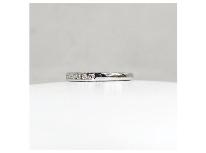 Tiffany & Co Diamant-Platin-Solitär-Half-Eternity-Ring - Ansicht 2