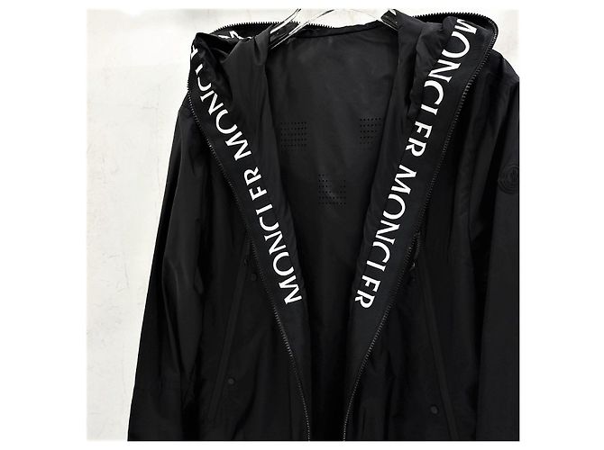 Moncler Giacca antivento con cappuccio e logo - vista 13