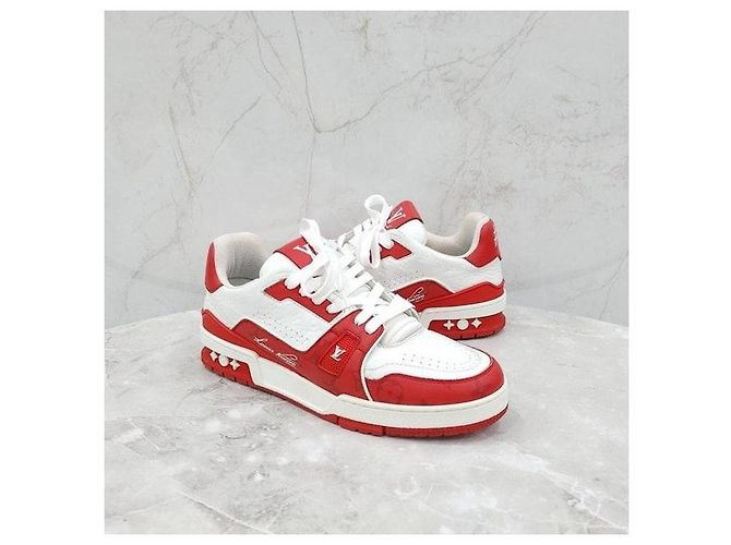Louis Vuitton Red Monogram Trainer Sneaker - Ansicht 3