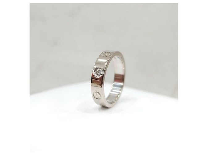 Cartier Love Ehering aus Weißgold mit Diamanten - Ansicht 3