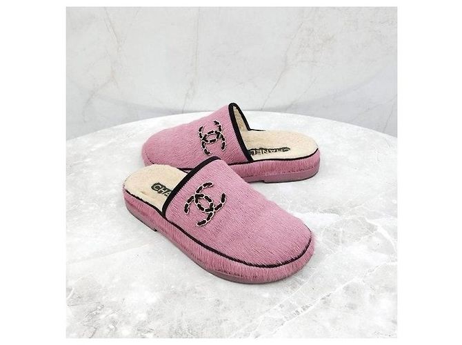 Chanel Mule in Suede e Montone Rosa - vista 3