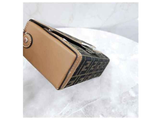 Fendi Borsa Baguette Soft Trunk - vista 12