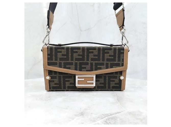 Fendi Borsa Baguette Soft Trunk - vista 8