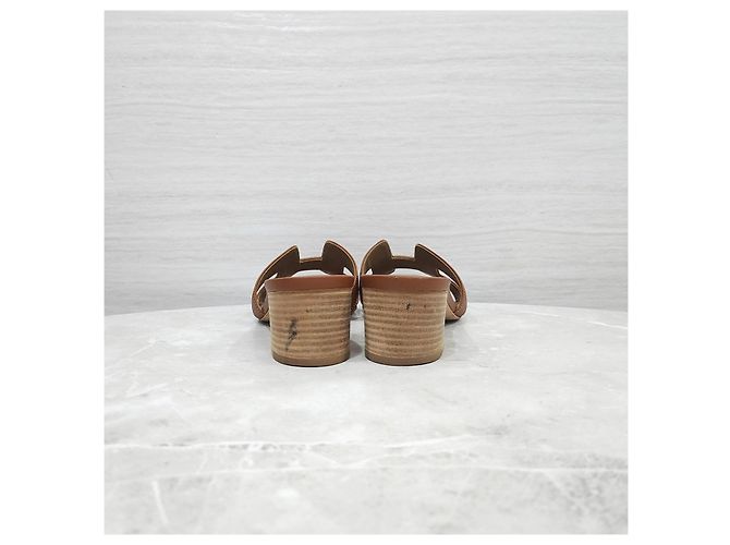 Hermès Oasis Sandalette mit Absatz Gold - Ansicht 9