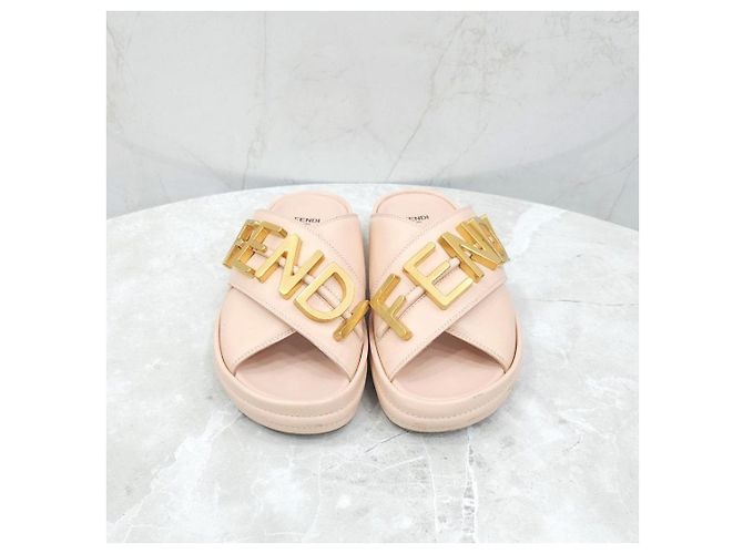 Fendi Sandali slide con logo in metallo grafico - vista 7