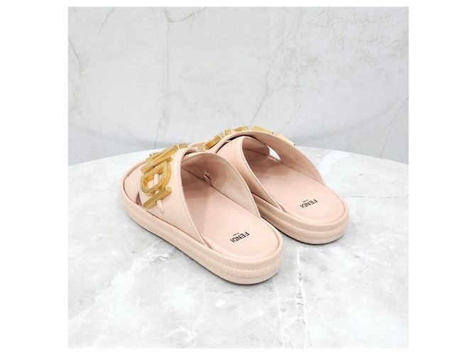 Fendi Sandali slide con logo in metallo grafico - vista 9