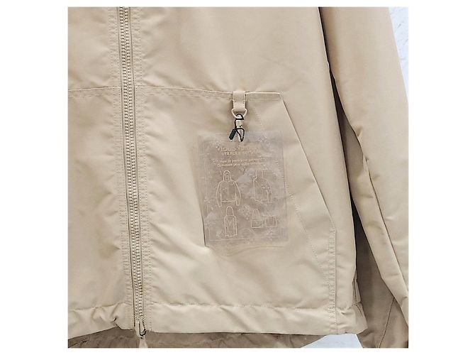 Louis Vuitton Antivento reversibile in nylon Monogram - vista 13