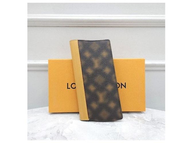 Louis Vuitton Monogram Braccia Long Wallet - view 7