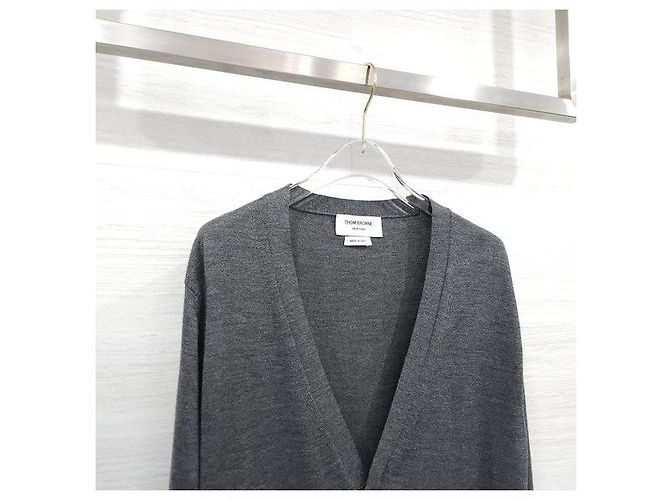Thom Browne Cardigan aus grauer Wolle - Ansicht 3