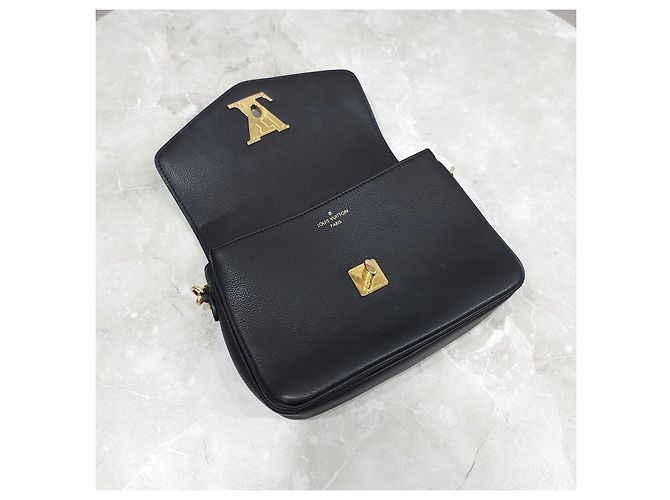 Louis Vuitton Borsa a tracolla Oxford Lock Me - vista 14