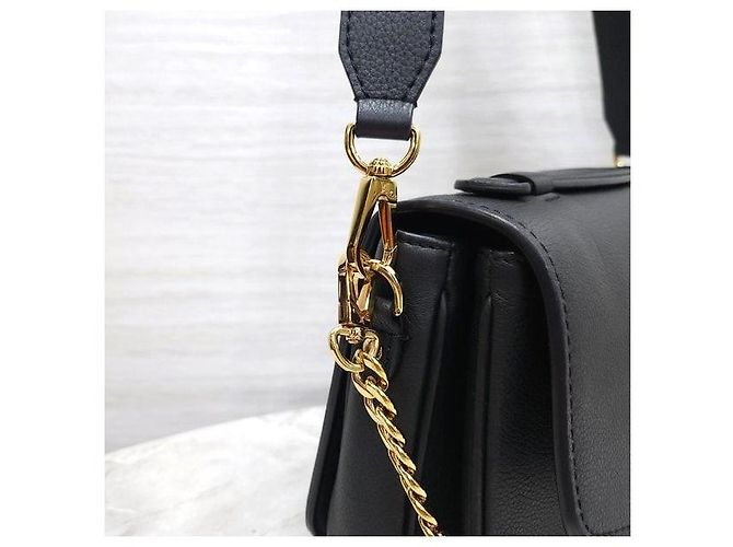 Louis Vuitton Borsa a tracolla Oxford Lock Me - vista 4
