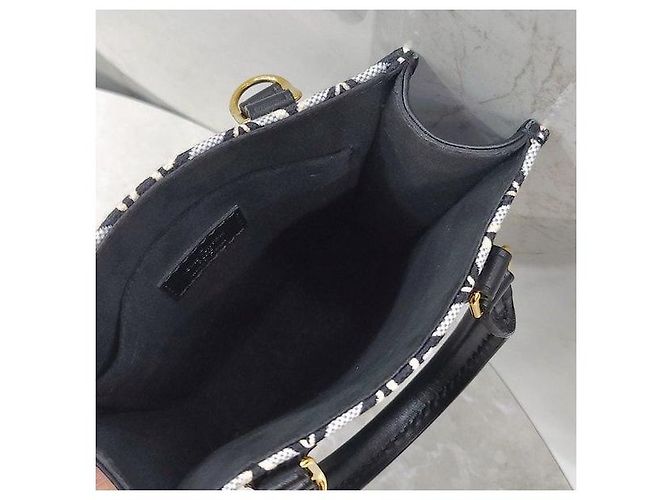Louis Vuitton Saco Tiracolo Monogram Petit Sac Plat - vista 8