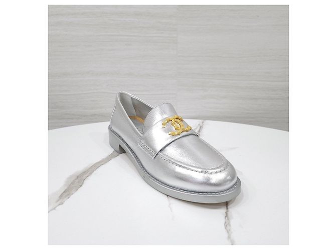Chanel Mocassini Camelia Argento Metallizzato - vista 13