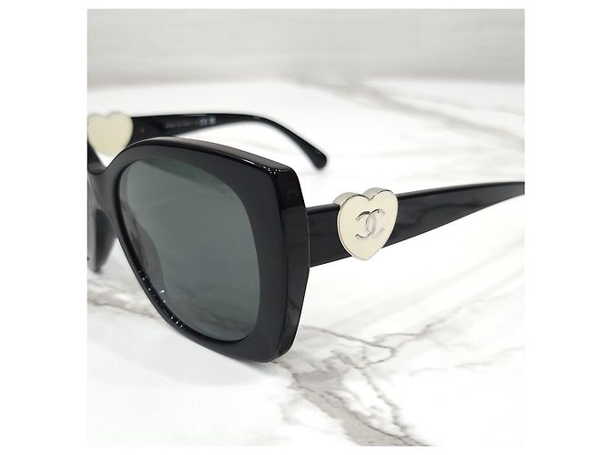 Chanel Occhiali da sole Heart CC Logo Black - vista 13