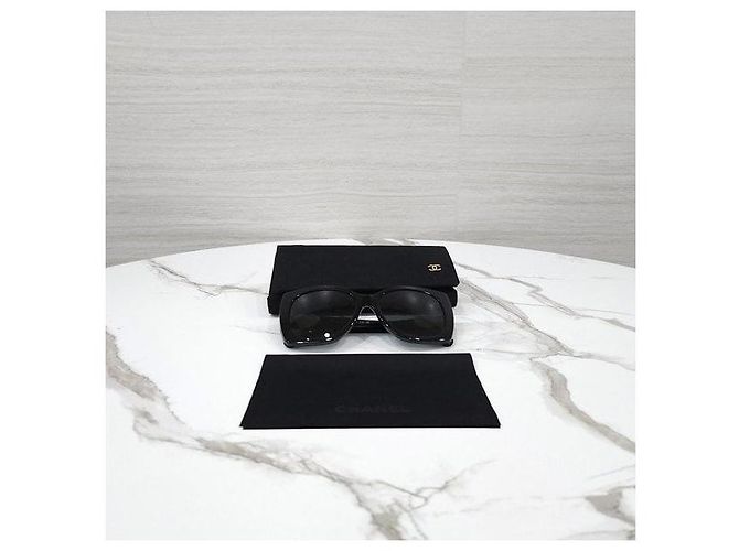 Chanel Occhiali da sole Heart CC Logo Black - vista 8