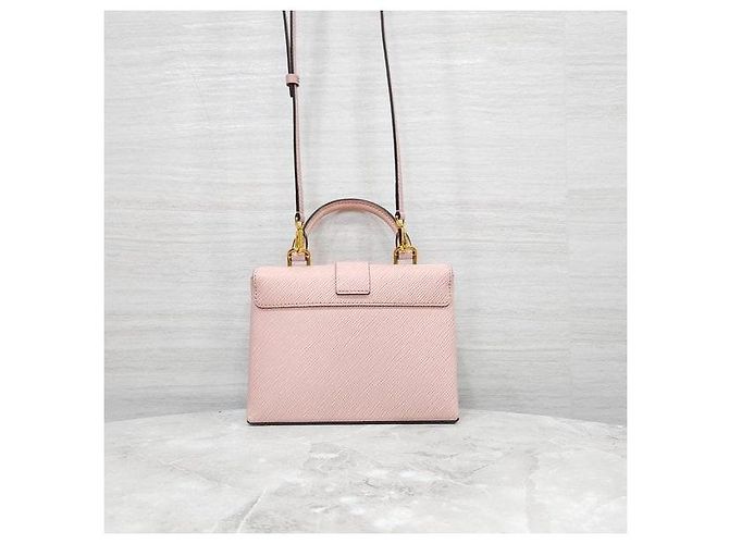 Louis Vuitton Borsa a tracolla Rocky BB Epi Rose Ballerine - vista 3