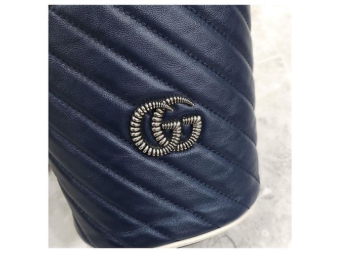 Borsa a secchiello con catena Gucci verde in pelle - vista 12