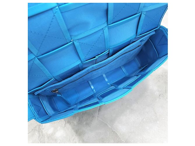 Bottega Veneta Borsa a tracolla Cassette Intrecciato Blu - vista 13