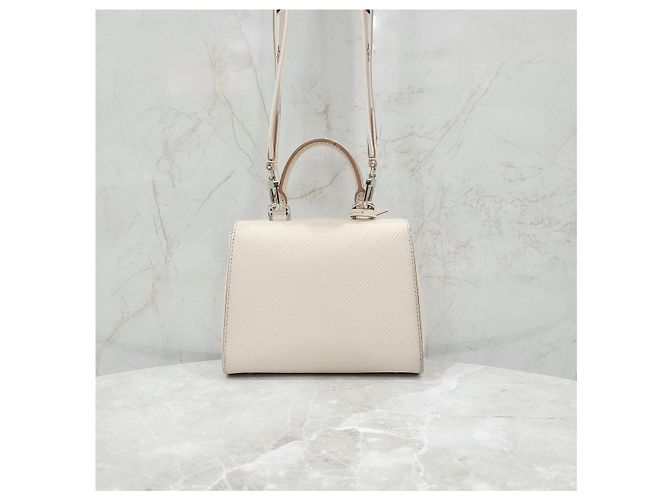 Louis Vuitton Borsa a tracolla Epi Mini Clooney - vista 14