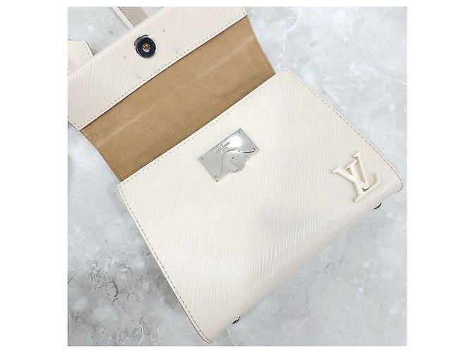 Louis Vuitton Borsa a tracolla Epi Mini Clooney - vista 5