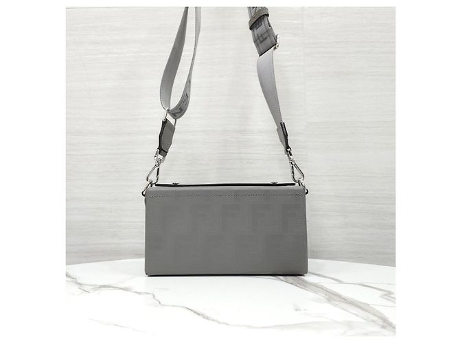 Fendi Borsa Baguette Soft Trunk in Jacquard Grigio - vista 13