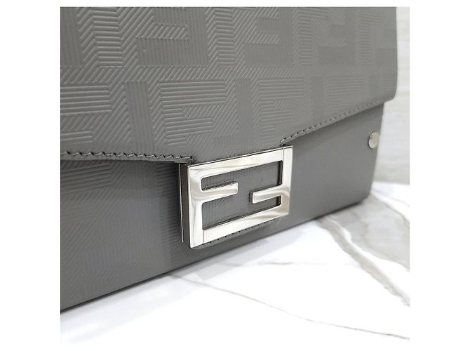Fendi Borsa Baguette Soft Trunk in Jacquard Grigio - vista 15
