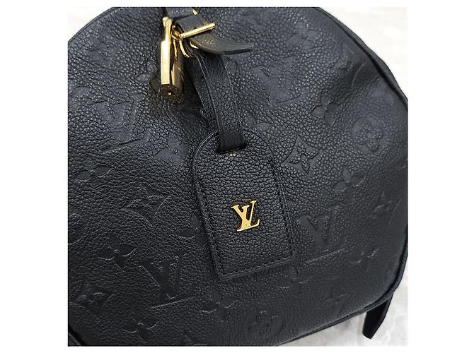 Louis Vuitton Borsa Crossbody Monogram Empreinte MM - vista 12