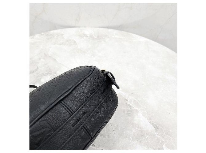Louis Vuitton Borsa Crossbody Monogram Empreinte MM - vista 6