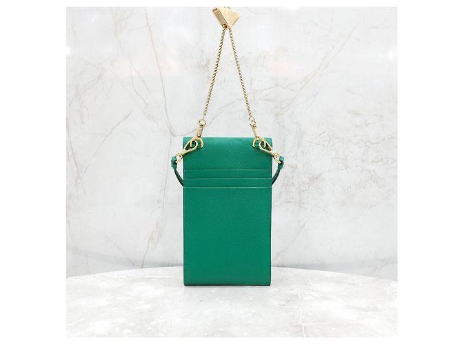 Prada Mini borsa a catena in pelle verde per telefono con logo Triangle - vista 11