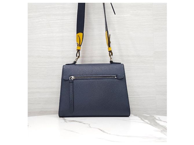 Prada Borsa a tracolla con patta in pelle Saffiano monocromatica - vista 13
