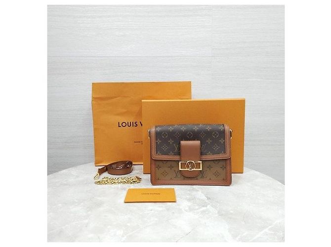 Louis Vuitton Borsa a tracolla Monogram Dauphine MM con catena - vista 10
