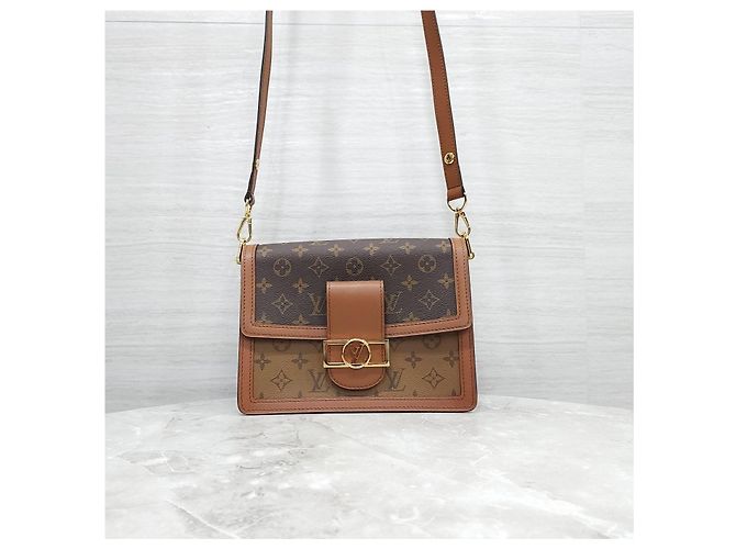 Louis Vuitton Borsa a tracolla Monogram Dauphine MM con catena - vista 11