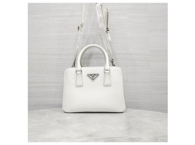 Prada Borsa a Spalla Multi-Tasca White Saffiano Lux - vista 11