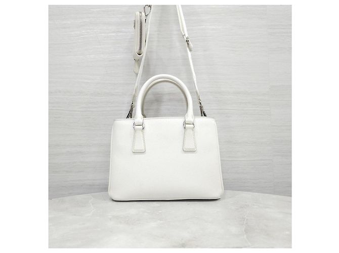Prada Borsa a Spalla Multi-Tasca White Saffiano Lux - vista 13