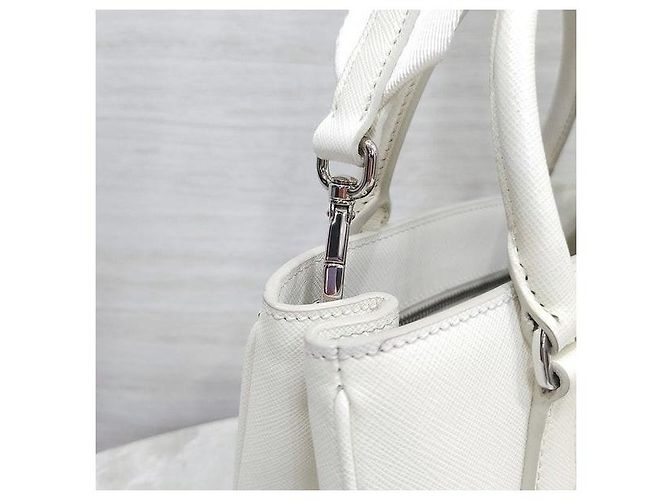 Prada Borsa a Spalla Multi-Tasca White Saffiano Lux - vista 4